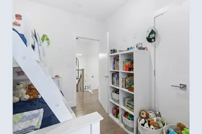 290 Griffith St #1, Jersey City, NJ 07307 - Photo 19