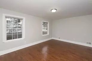 28 Van Cleef St, Jersey City, NJ 07305 - Photo 5