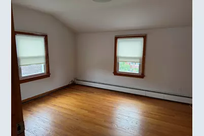 654 Chase Ave #2, Lyndhurst Township, NJ 07071 - Photo 3