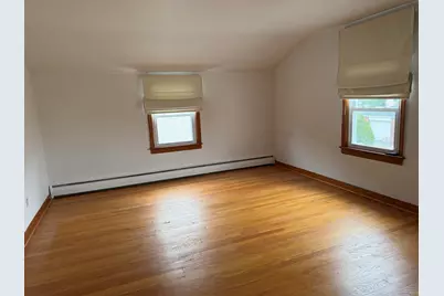654 Chase Ave #2, Lyndhurst Township, NJ 07071 - Photo 5