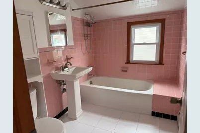 654 Chase Ave #2, Lyndhurst Township, NJ 07071 - Photo 7