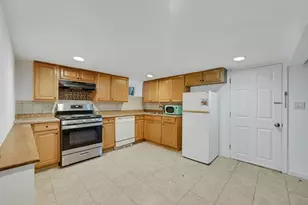 8804 3rd Ave, North Bergen, NJ 07047 - Photo 3