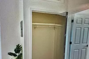 181 South St, Jersey City, NJ 07307 - Photo 7