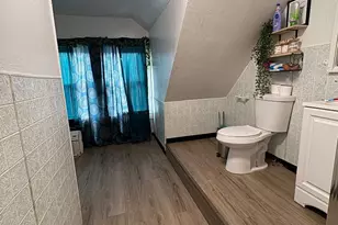 21 Danforth Ave, Jersey City, NJ 07305 - Photo 5