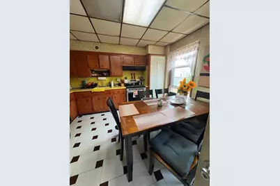 21 Danforth Ave, Jersey City, NJ 07305 - Photo 7