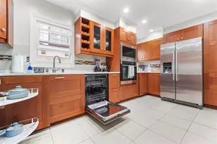 96 W 8th St, Bayonne, NJ 07002 - Photo 9