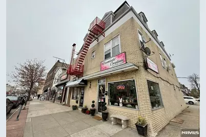 718 Broadway #APT5, Bayonne, NJ 07002 - Photo 3