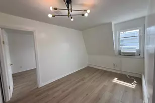 718 Broadway, Bayonne, NJ 07002 - Photo 9