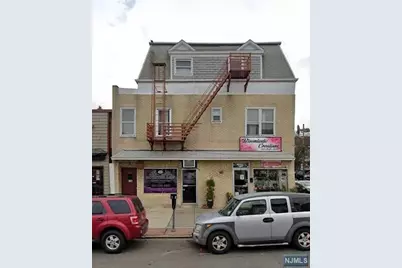 718 Broadway #APT5, Bayonne, NJ 07002 - Photo 5
