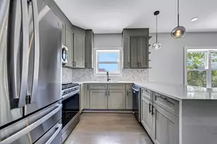 76 Corbin Ave, Jersey City, NJ 07306 - Photo 11