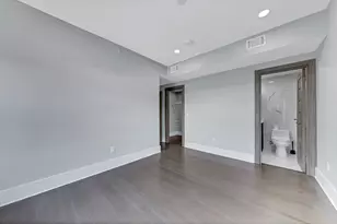 76 Corbin Ave, Jersey City, NJ 07306 - Photo 15