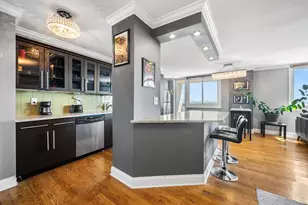 100 Manhattan Ave, Union City, NJ 07087 - Photo 15