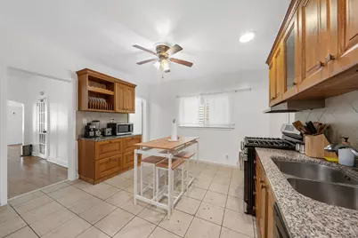 23 West 51st St #1, Bayonne, NJ 07002 - Photo 9
