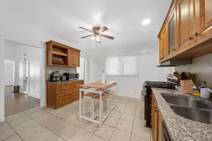 23 W 51st St, Bayonne, NJ 07002 - Photo 9
