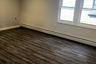 655 Avenue C, Bayonne, NJ 07002 - Photo 5