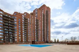 616 Harmon Cove Tower, Secaucus, NJ 07094 - Photo 17