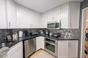 616 Harmon Cove Tower, Secaucus, NJ 07094 - Photo 7