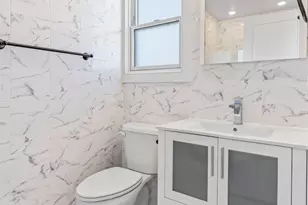 104 Poplar St, Jersey City, NJ 07307 - Photo 19