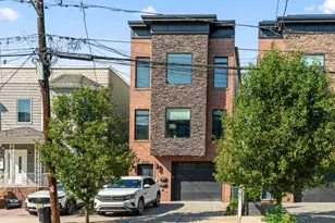 104 Poplar St, Jersey City, NJ 07307 - Photo 31
