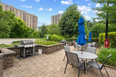 8100 River Rd #1005, North Bergen, NJ 07047 - Photo 31