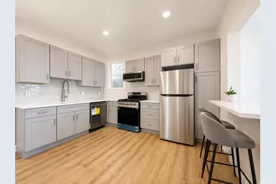 892 Broadway #2, Bayonne, NJ 07002 - Photo 1