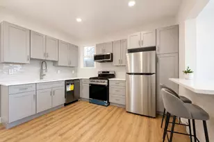 892 Broadway, Bayonne, NJ 07002 - Photo 1