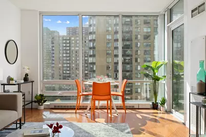 20 Newport Parkway #906, Jersey City, NJ 07310 - Photo 3