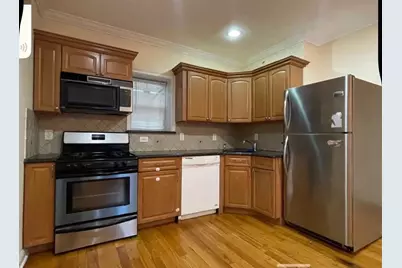 286 Manhattan Ave #2N, Jersey City, NJ 07307 - Photo 1