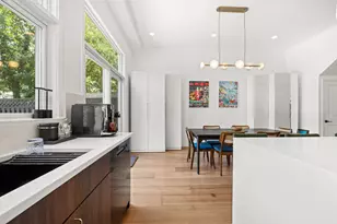 304 9th St, Jersey City, NJ 07302 - Photo 11