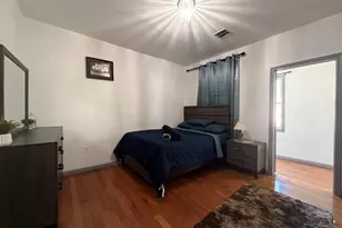 35 Dwight St, Jersey City, NJ 07305 - Photo 3