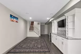 209 Blue Heron Dr, Secaucus, NJ 07094 - Photo 21