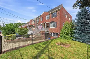 631 Avenue A, Bayonne, NJ 07002 - Photo 1