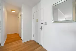 100 Manhattan Ave, Union City, NJ 07087 - Photo 15