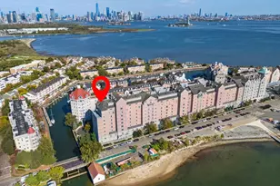 206 Shearwater Ct W, Jersey City, NJ 07304 - Photo 1