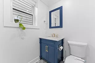 204 Bowers St, Jersey City, NJ 07307 - Photo 23