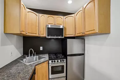 82 Manhattan Ave #6, Jersey City, NJ 07307 - Photo 9