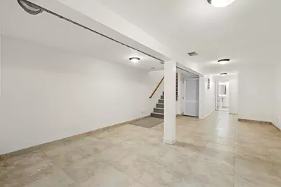 340 Pavonia Ave #102, Jersey City, NJ 07302 - Photo 21