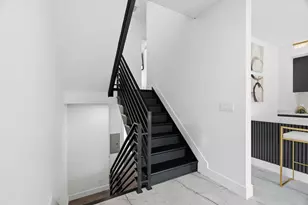 9 Minerva St, Jersey City, NJ 07304 - Photo 5