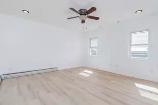 147 Ave E, Bayonne, NJ 07002 - Photo 11