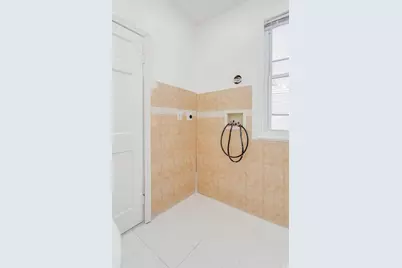 147 Avenue E #3, Bayonne, NJ 07002 - Photo 17
