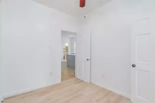 147 Ave E, Bayonne, NJ 07002 - Photo 15