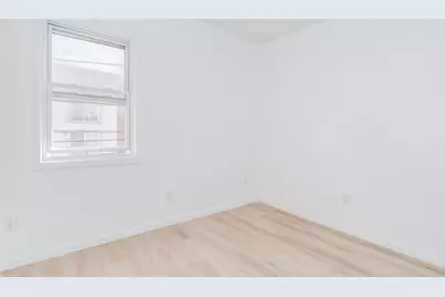 147 Avenue E #3, Bayonne, NJ 07002 - Photo 9