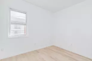 147 Ave E, Bayonne, NJ 07002 - Photo 9