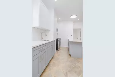 147 Avenue E #3, Bayonne, NJ 07002 - Photo 3