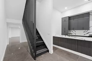 9 Minerva St, Jersey City, NJ 07304 - Photo 17