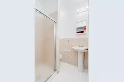 147 Avenue E #2, Bayonne, NJ 07002 - Photo 7