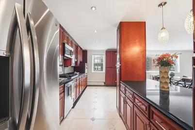 6010 Blvd East #37, West New York, NJ 07093 - Photo 11