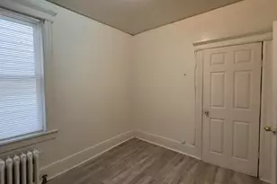 19 Delaware Ave, Jersey City, NJ 07304 - Photo 7