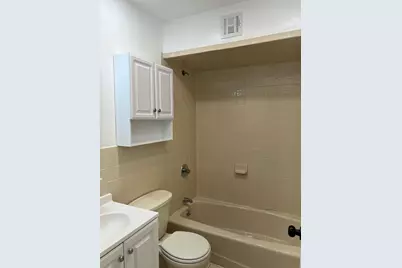 384 Palisade Ave #2R, Jersey City, NJ 07307 - Photo 11