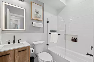 246 Clinton Ave, Jersey City, NJ 07304 - Photo 19